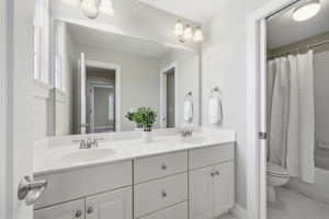 2nd Floor Hall Bathroom