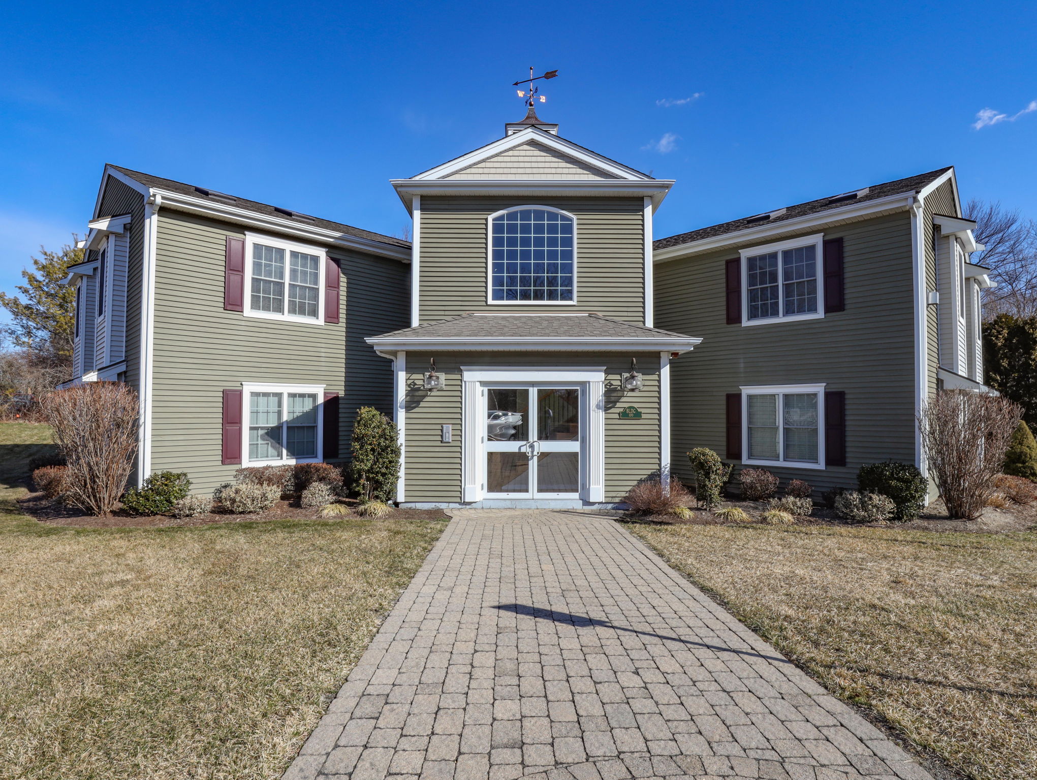 215 Longmeadow Rd, Taunton, MA 02780 Deanna Dimarzio Architectural