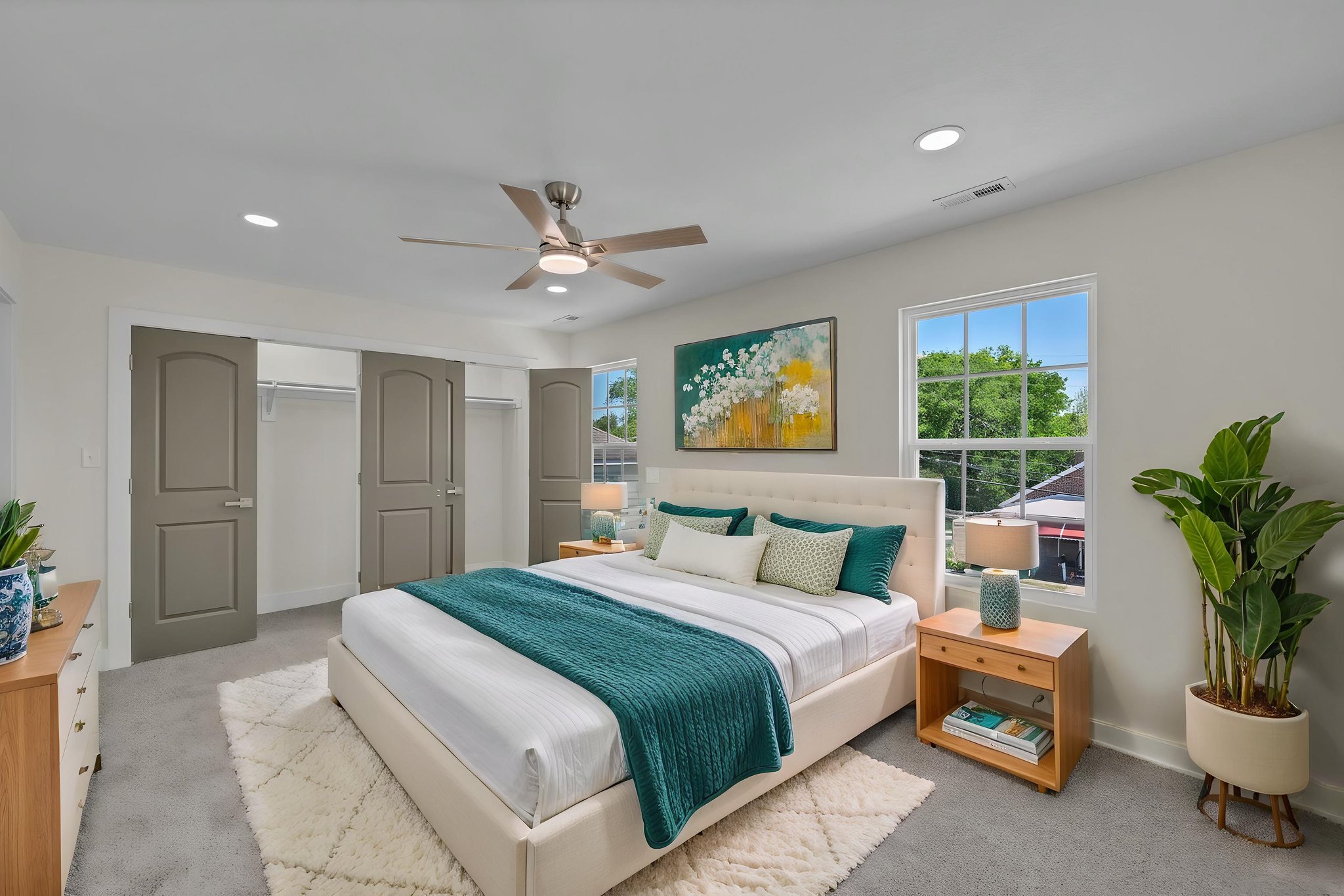 DSC_5406 virtually staged.jpeg