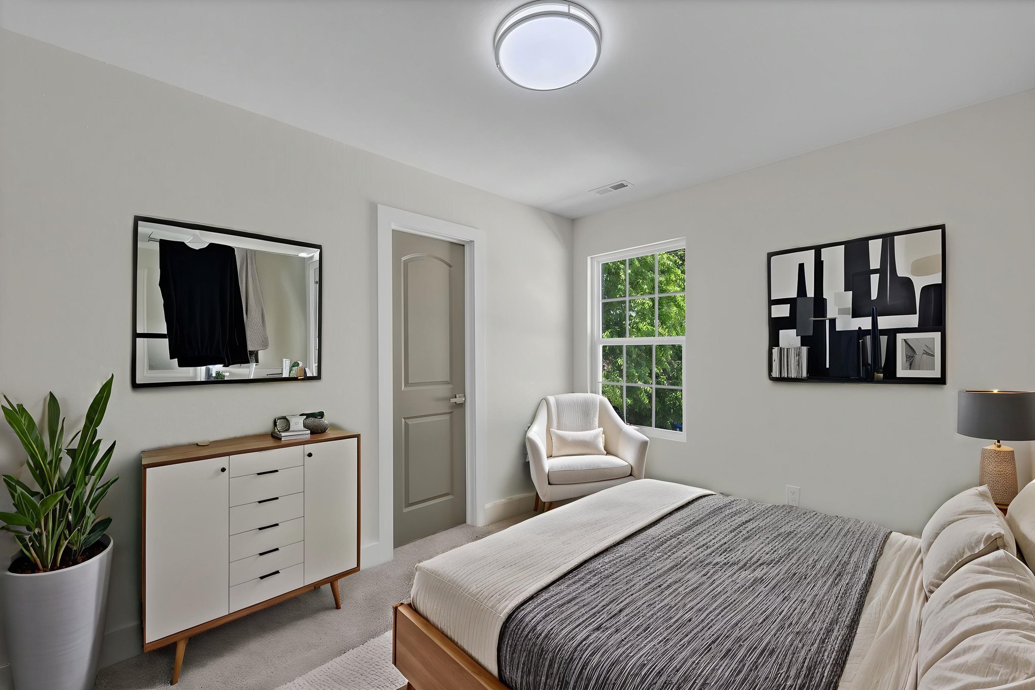 DSC_5467 virtually staged.jpeg