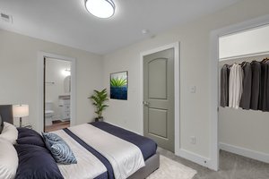 DSC_5427 virtually staged.jpeg