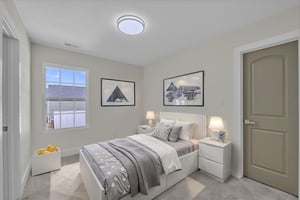 DSC_5457 virtually staged.jpeg