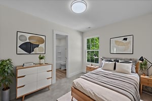 DSC_5462 virtually staged.jpeg