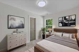 DSC_5467 virtually staged.jpeg