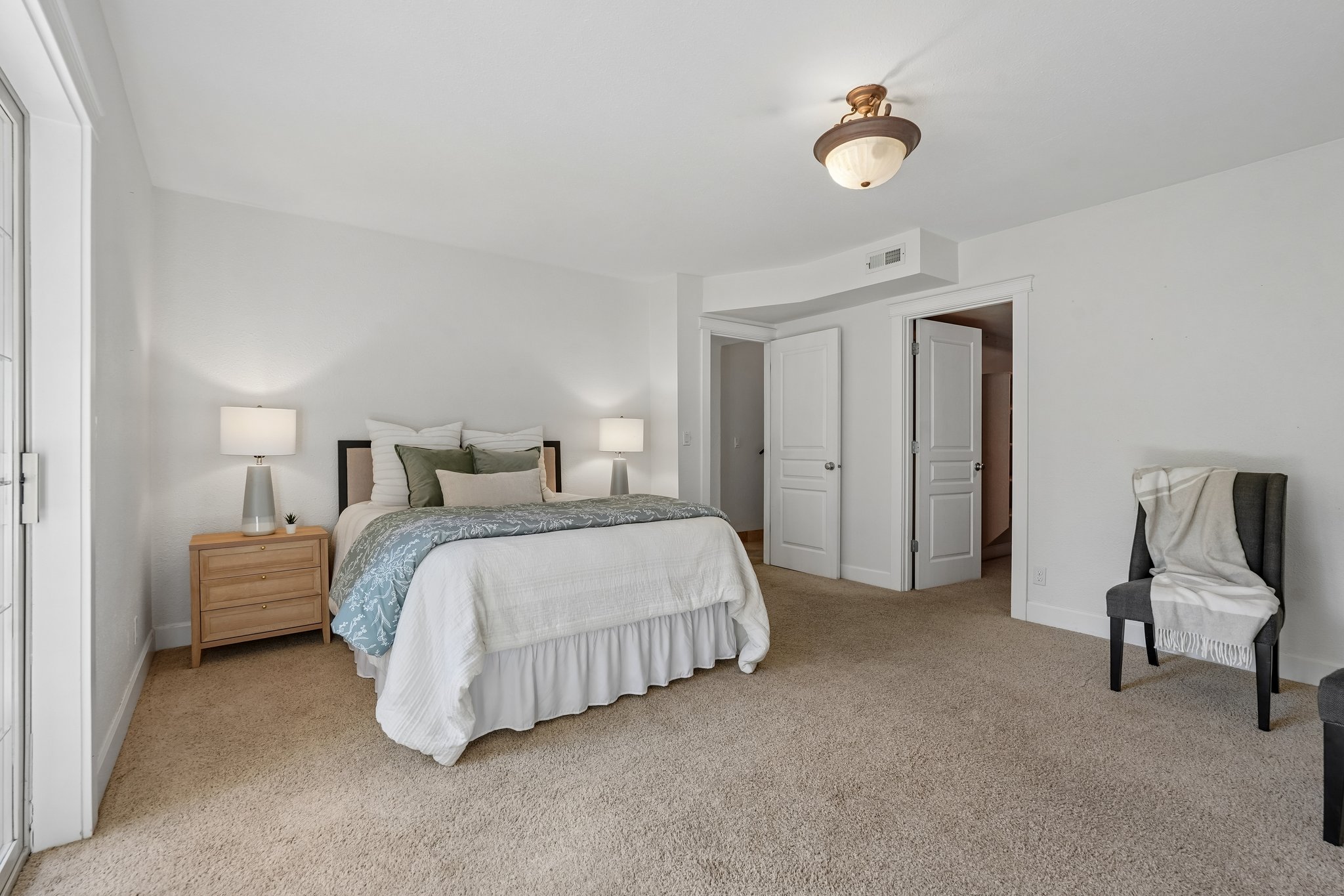 NE 386th St-S1205-036.jpg