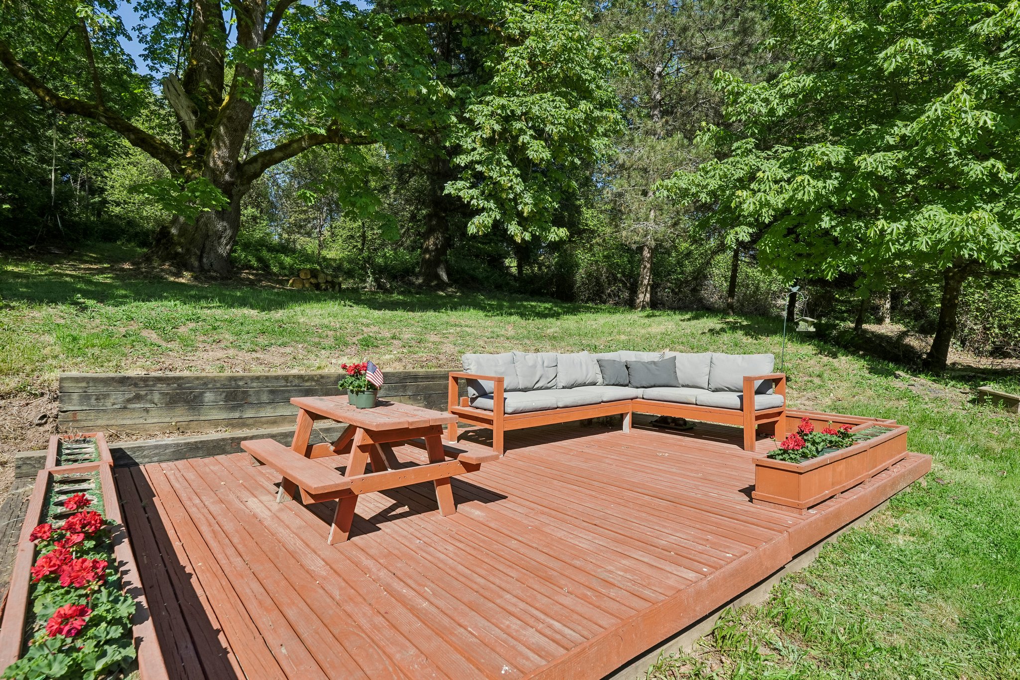 NE 386th St-S1205-052.jpg