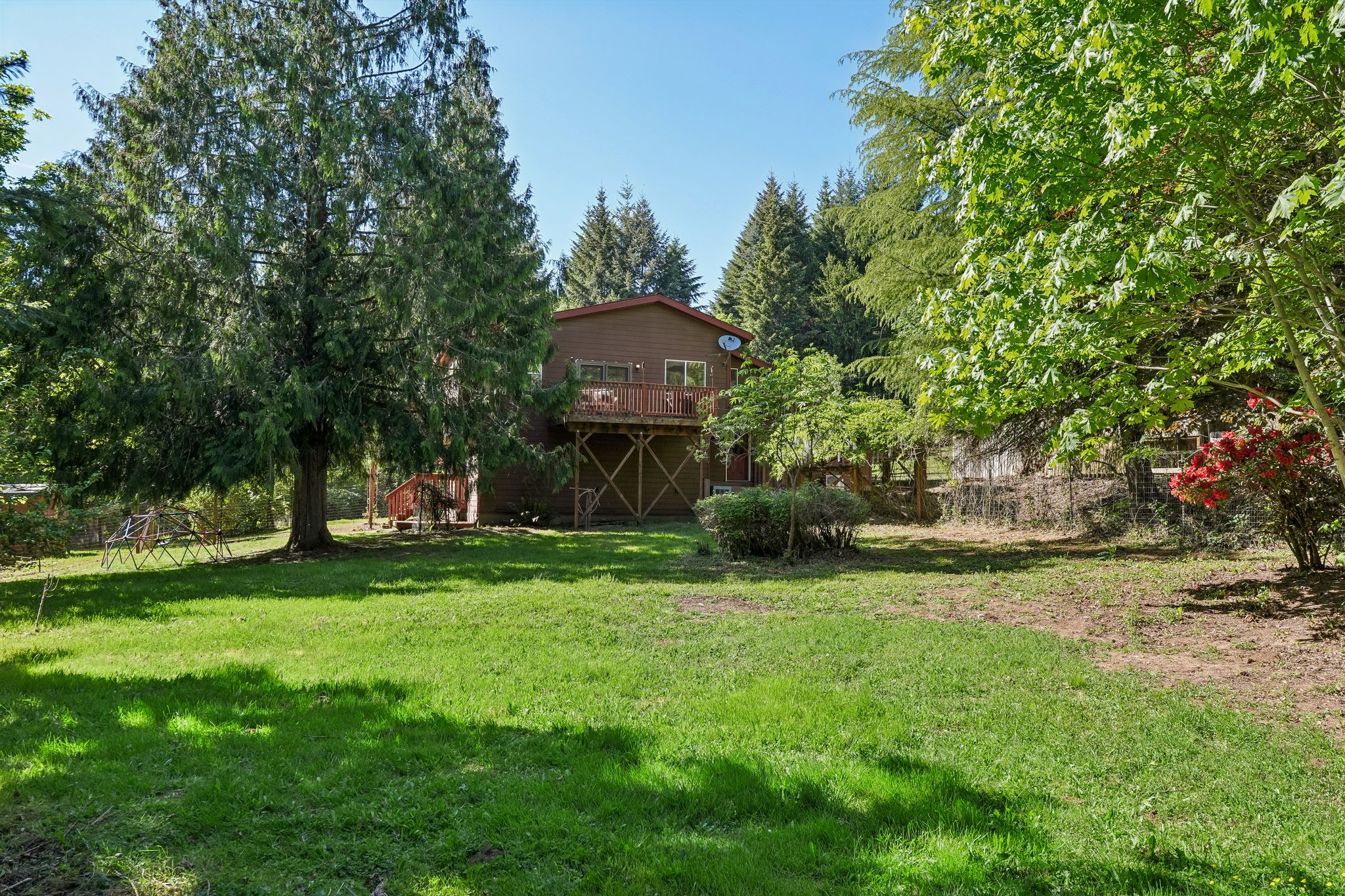 NE 386th St-S1205-058.jpg
