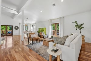 NE 386th St-S1205-011.jpg
