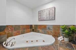 NE 386th St-S1205-040.jpg