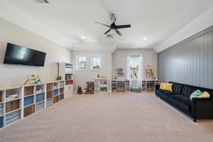 215 Nirnroot Ct, Montgomery, TX 77316-025.jpg