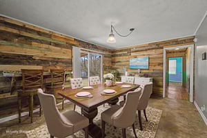 17_DSC09528 virtually staged.jpeg