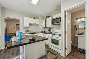 S Park Ave-S3110-013.jpg