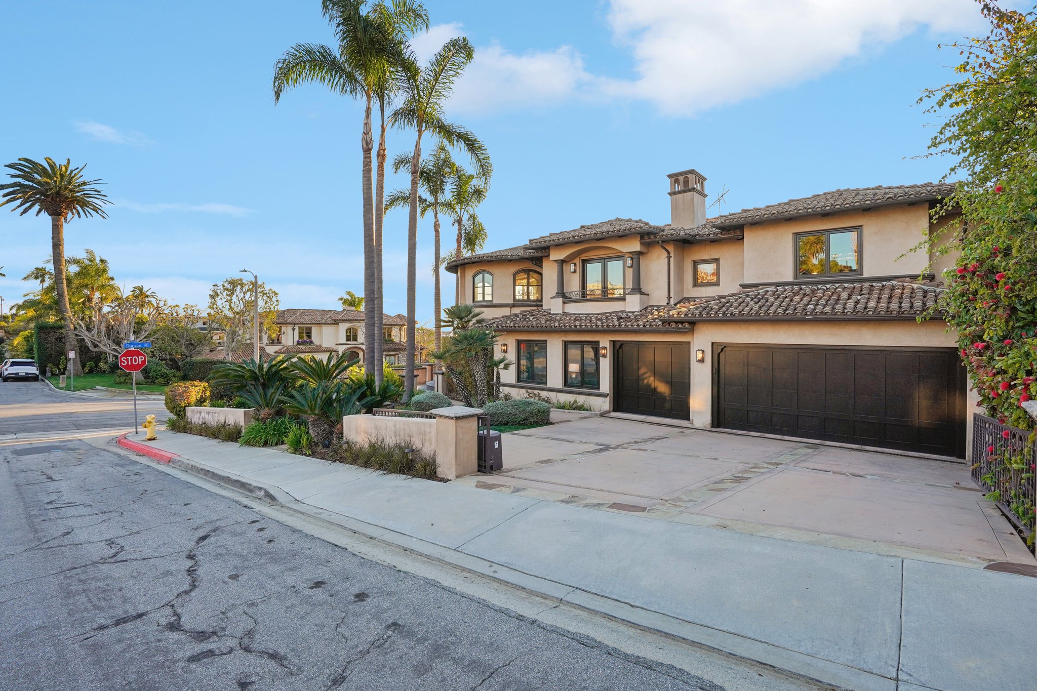 S Poinsettia Ave-S2102-002.jpg