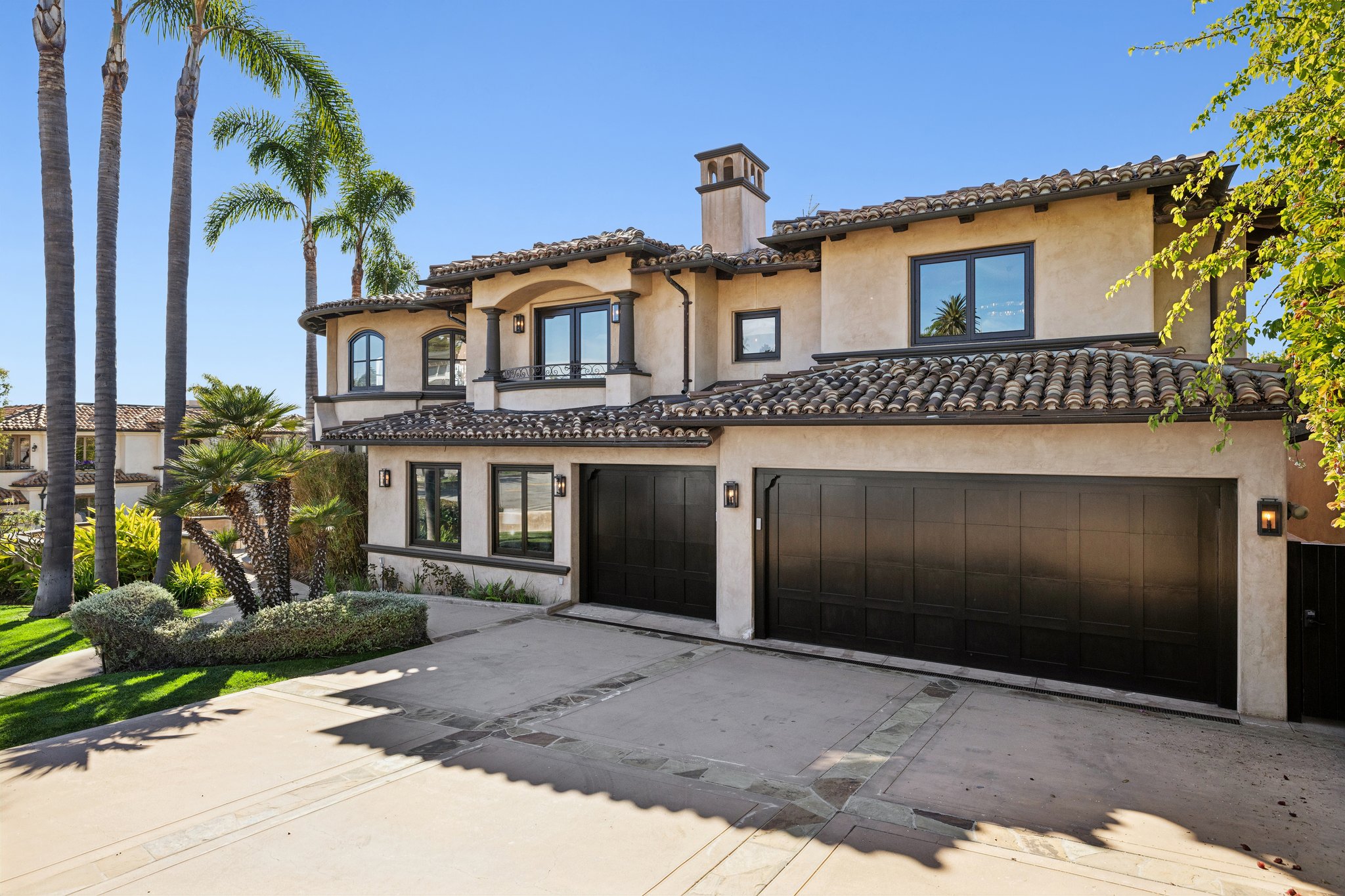 S Poinsettia Ave-S2402-001 (2).jpg