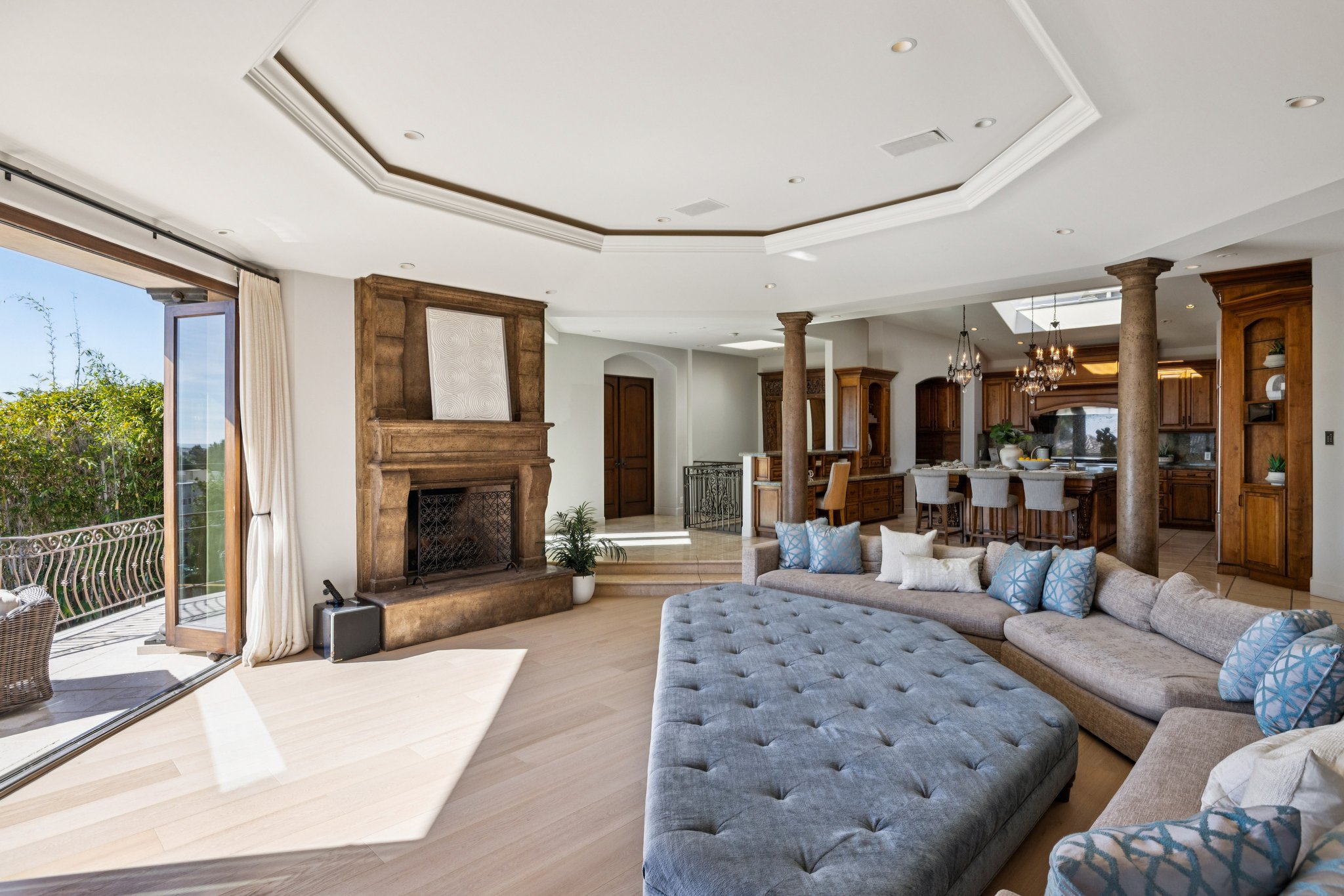 S Poinsettia Ave-S2402-017 (2).jpg