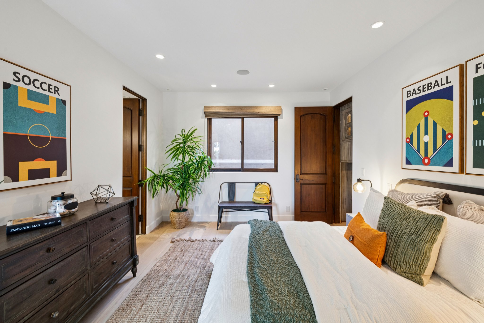 S Poinsettia Ave-S2402-050.jpg