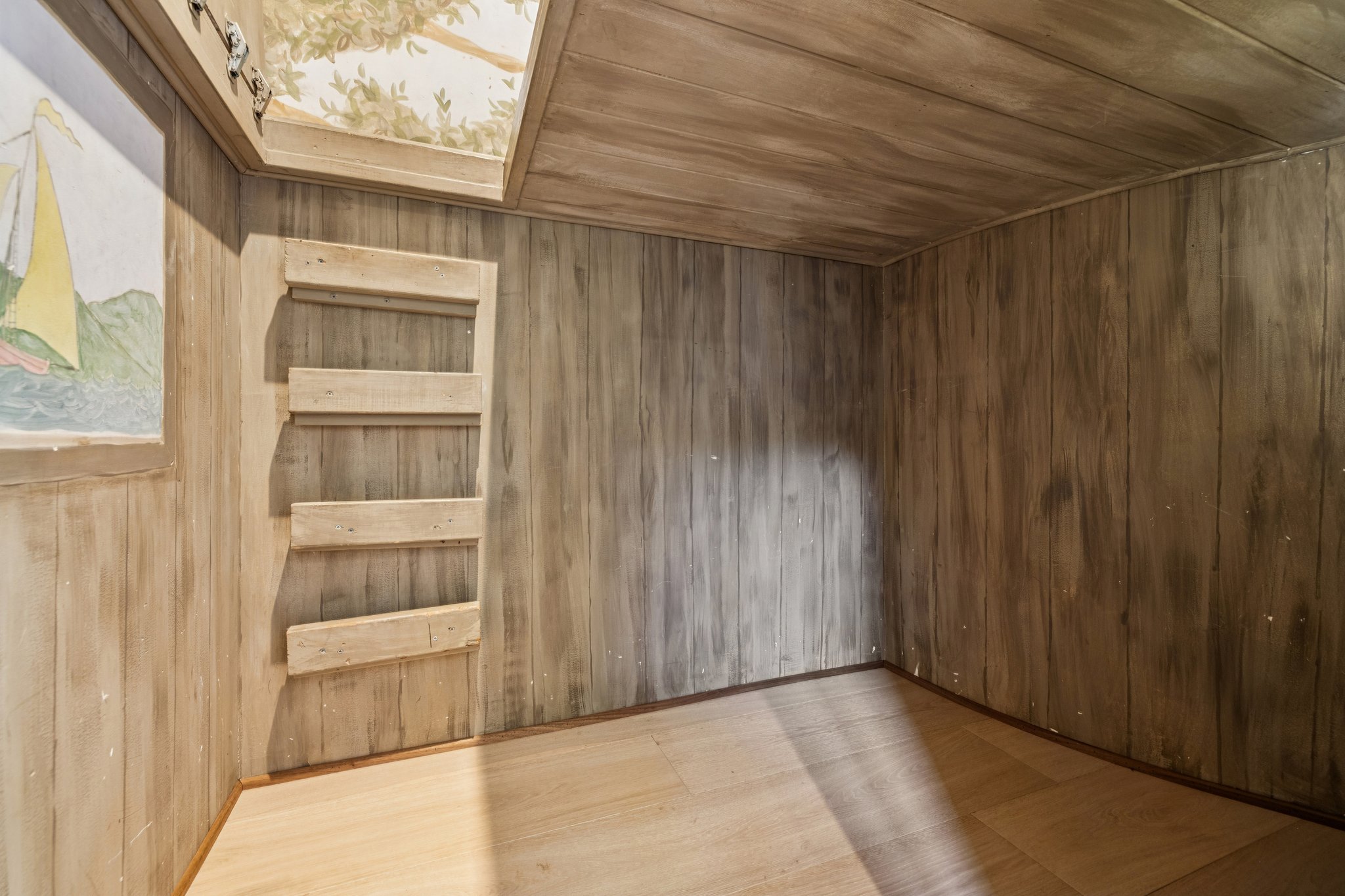 S Poinsettia Ave-S2402-052.jpg