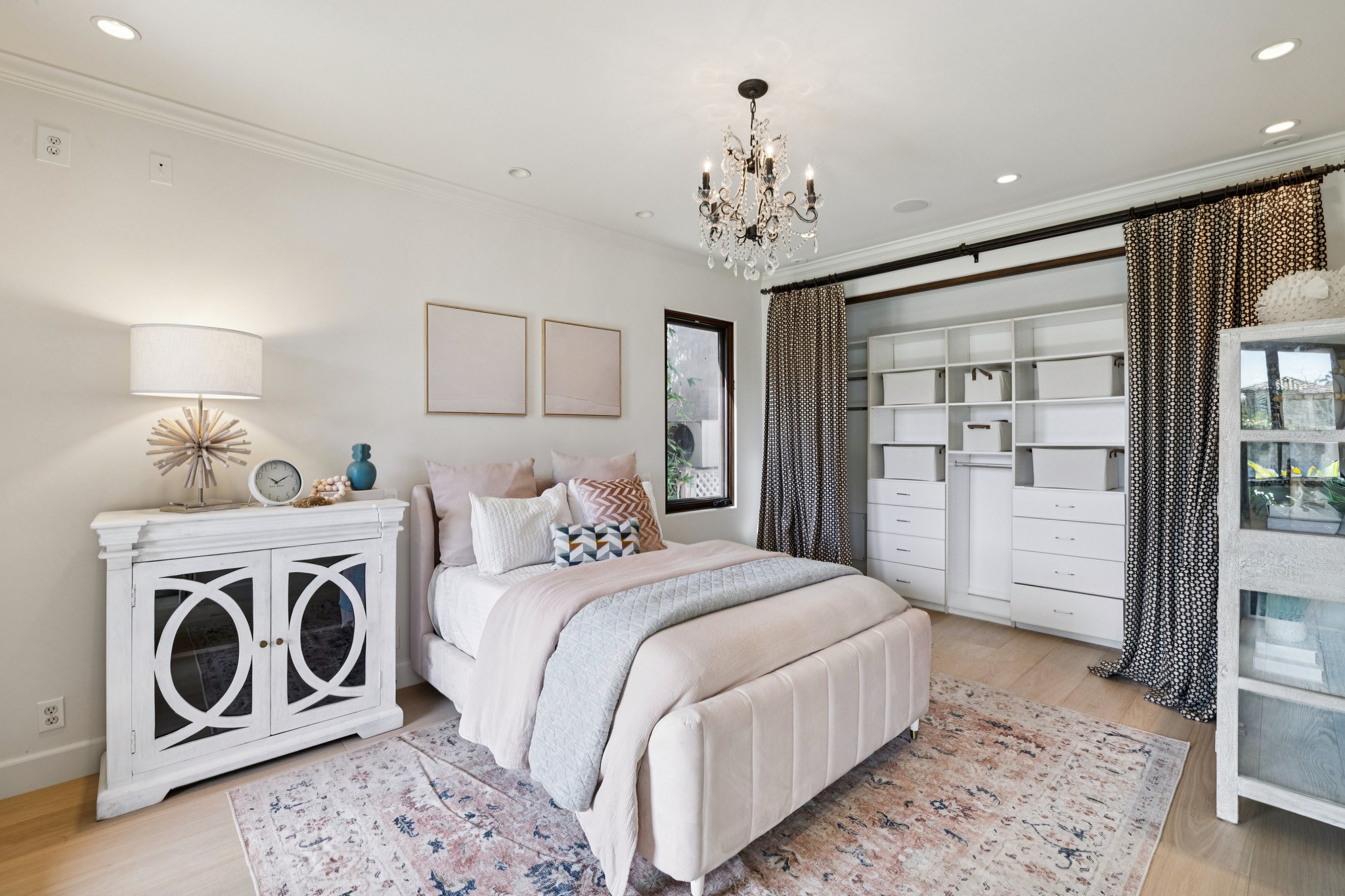 S Poinsettia Ave-S2402-057.jpg