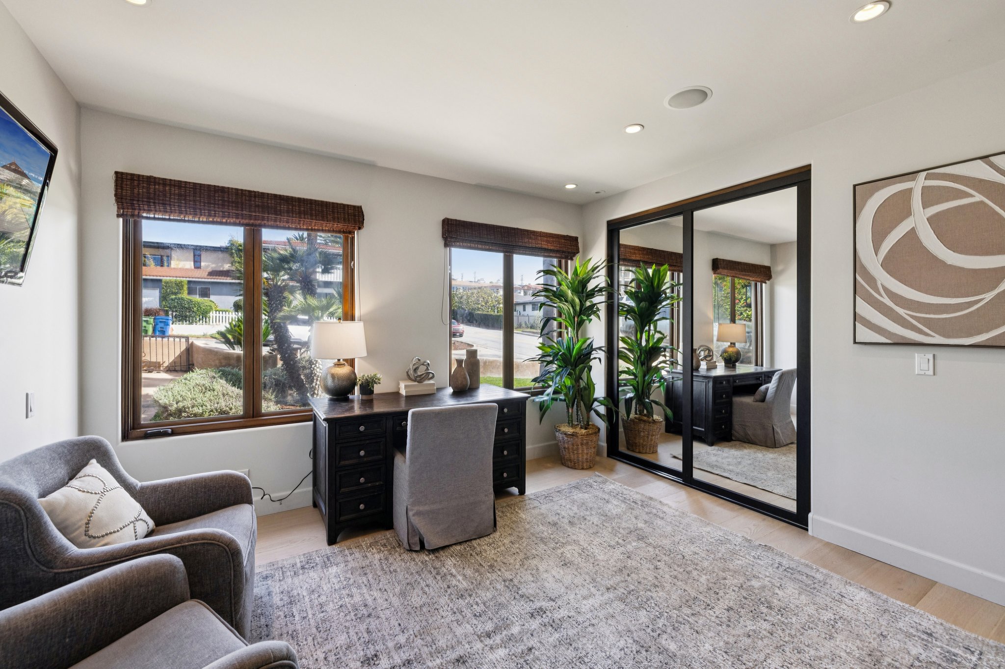 S Poinsettia Ave-S2402-068.jpg