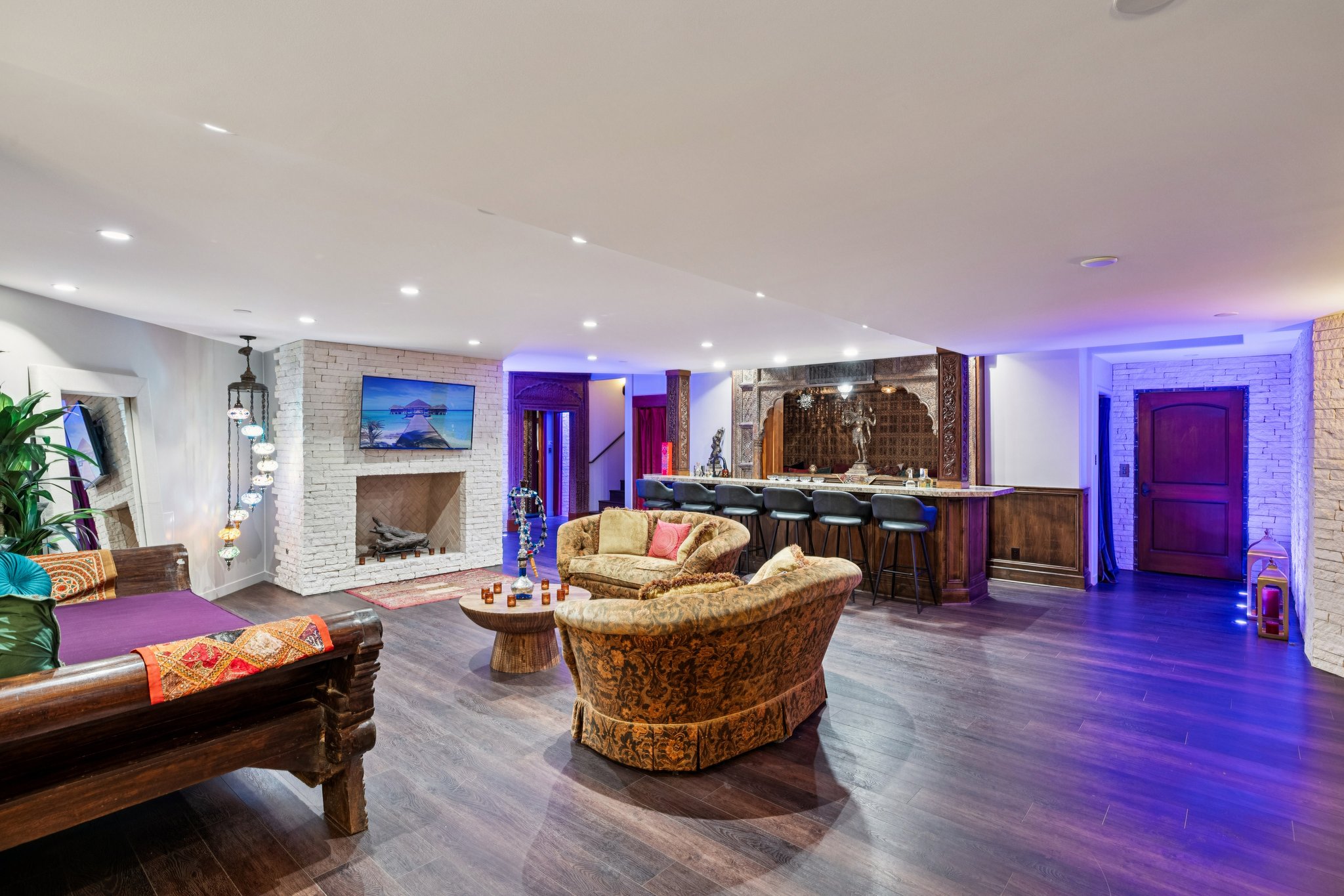 S Poinsettia Ave-S2402-082.jpg