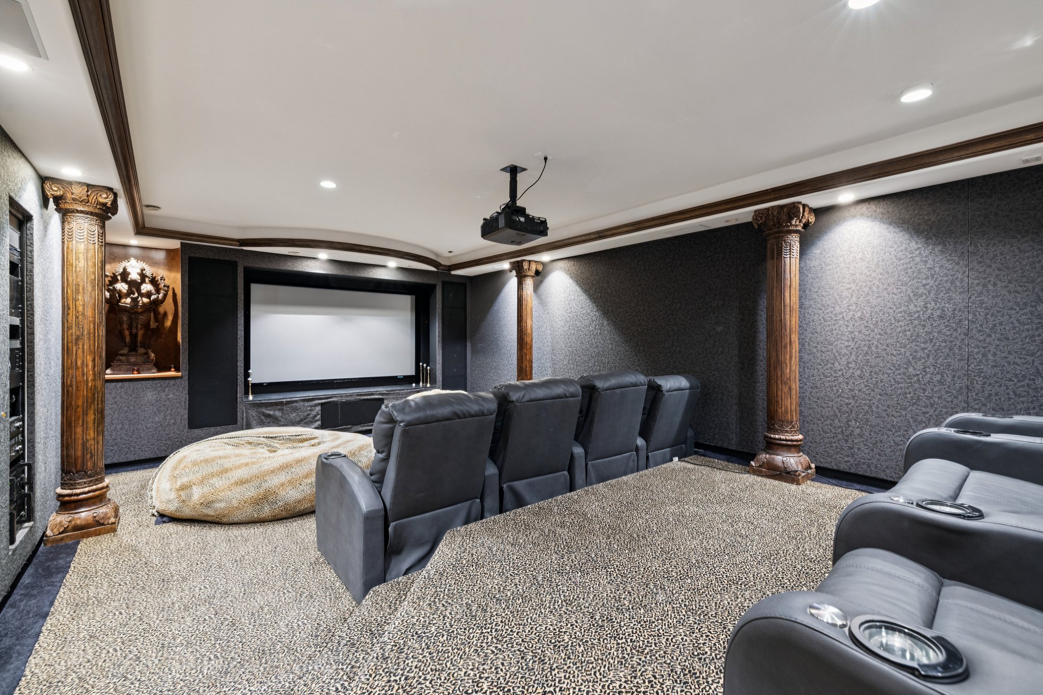 S Poinsettia Ave-S2402-096.jpg