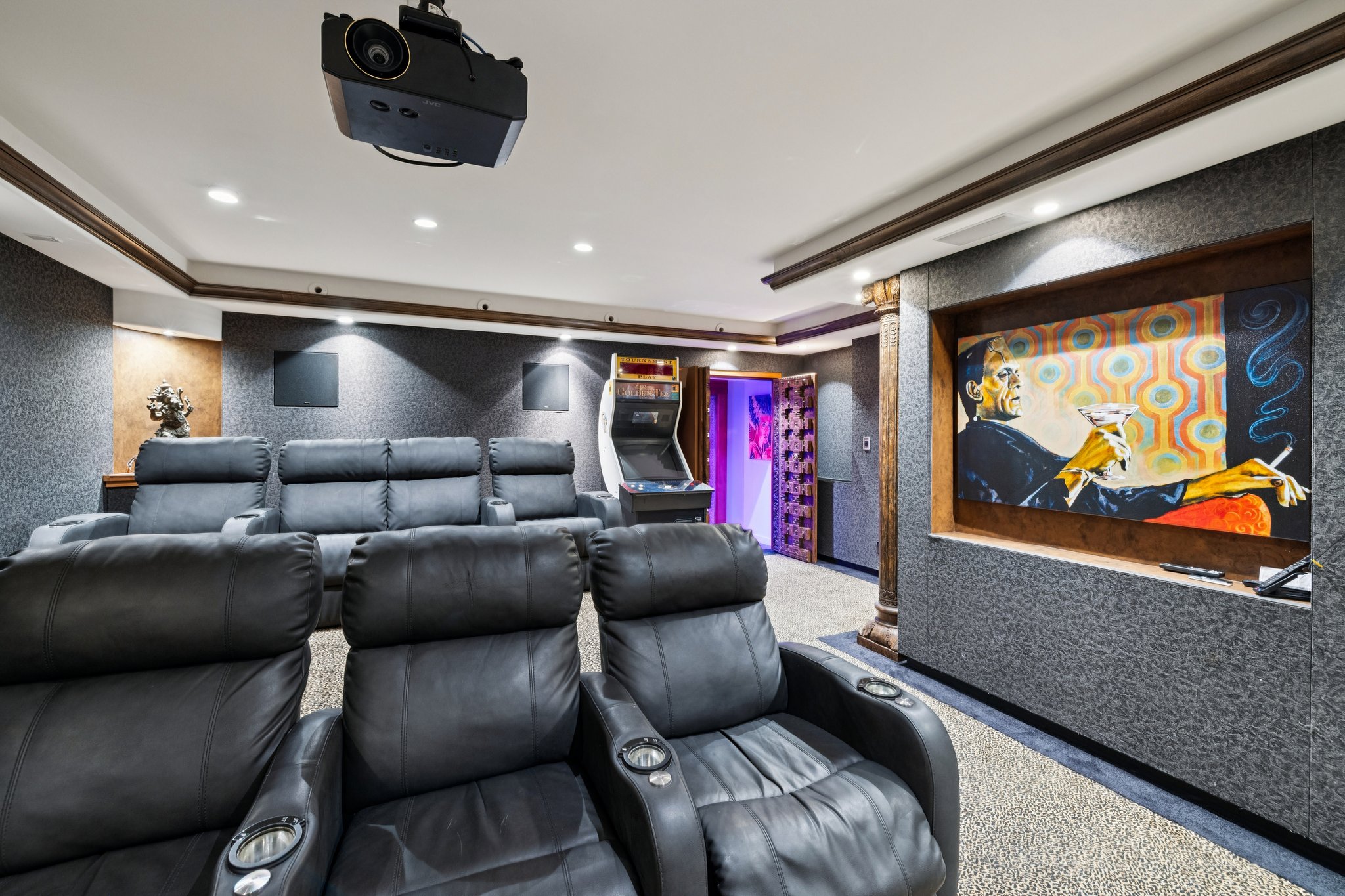 S Poinsettia Ave-S2402-098.jpg