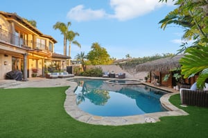 A-S Poinsettia Ave-S2102-005.jpg