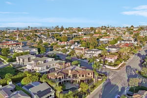 A-S Poinsettia Ave-S2102-011.jpg