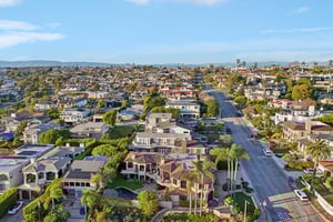 A-S Poinsettia Ave-S2102-012.jpg