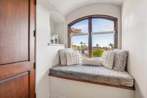 S Poinsettia Ave-S2402-005.jpg