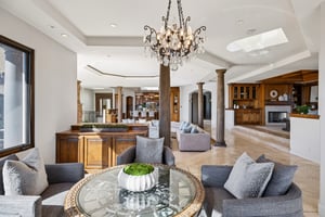 S Poinsettia Ave-S2402-033.jpg