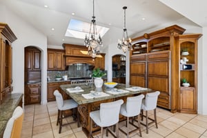 S Poinsettia Ave-S2402-035.jpg