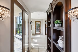 S Poinsettia Ave-S2402-043.jpg