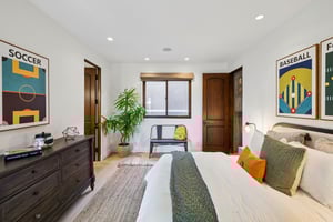 S Poinsettia Ave-S2402-050.jpg