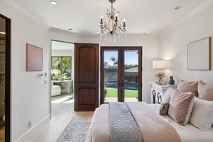 S Poinsettia Ave-S2402-059.jpg