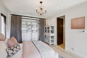 S Poinsettia Ave-S2402-061.jpg