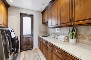 S Poinsettia Ave-S2402-067.jpg