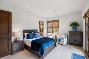 S Poinsettia Ave-S2402-073.jpg