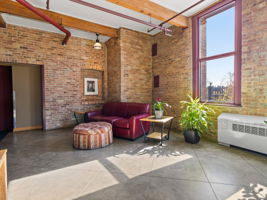 Building - Lobby