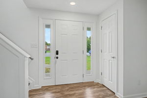 Photo 8
