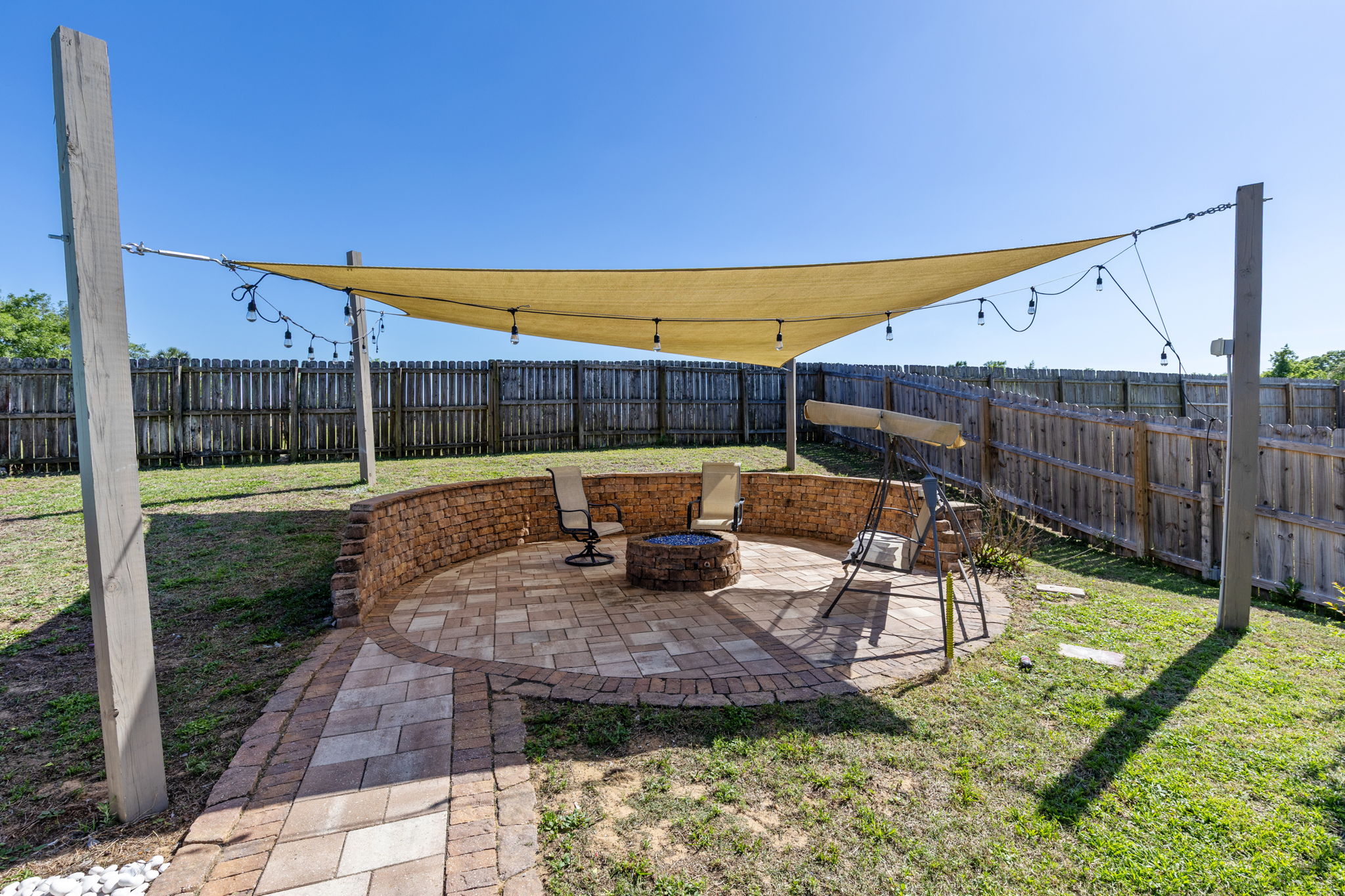 Back Yard/Fire Pit