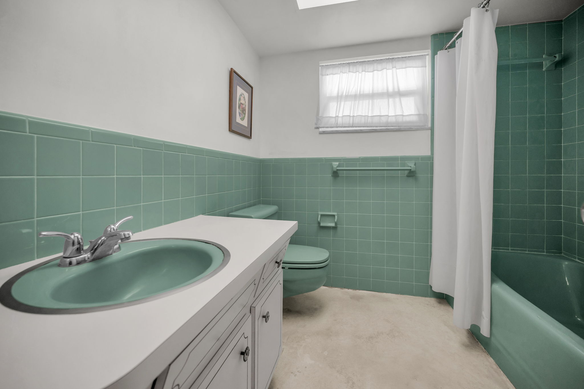 Bathroom2