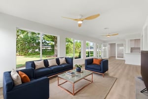 DSC06321 virtually staged.jpeg