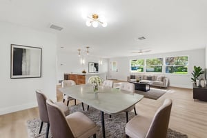 DSC06369 virtually staged.jpeg