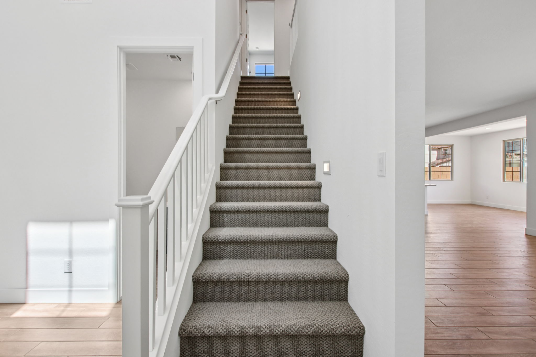 21505 E Sparrow Dr-S2507-005