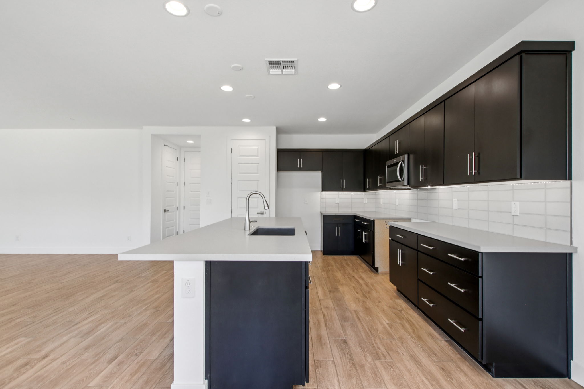 21505 E Sparrow Dr-S2507-014
