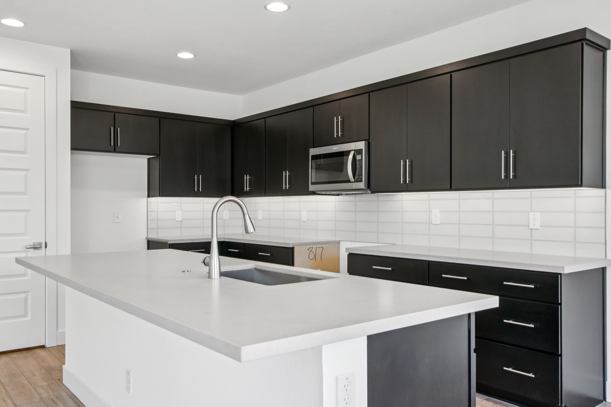 21505 E Sparrow Dr-S2507-015