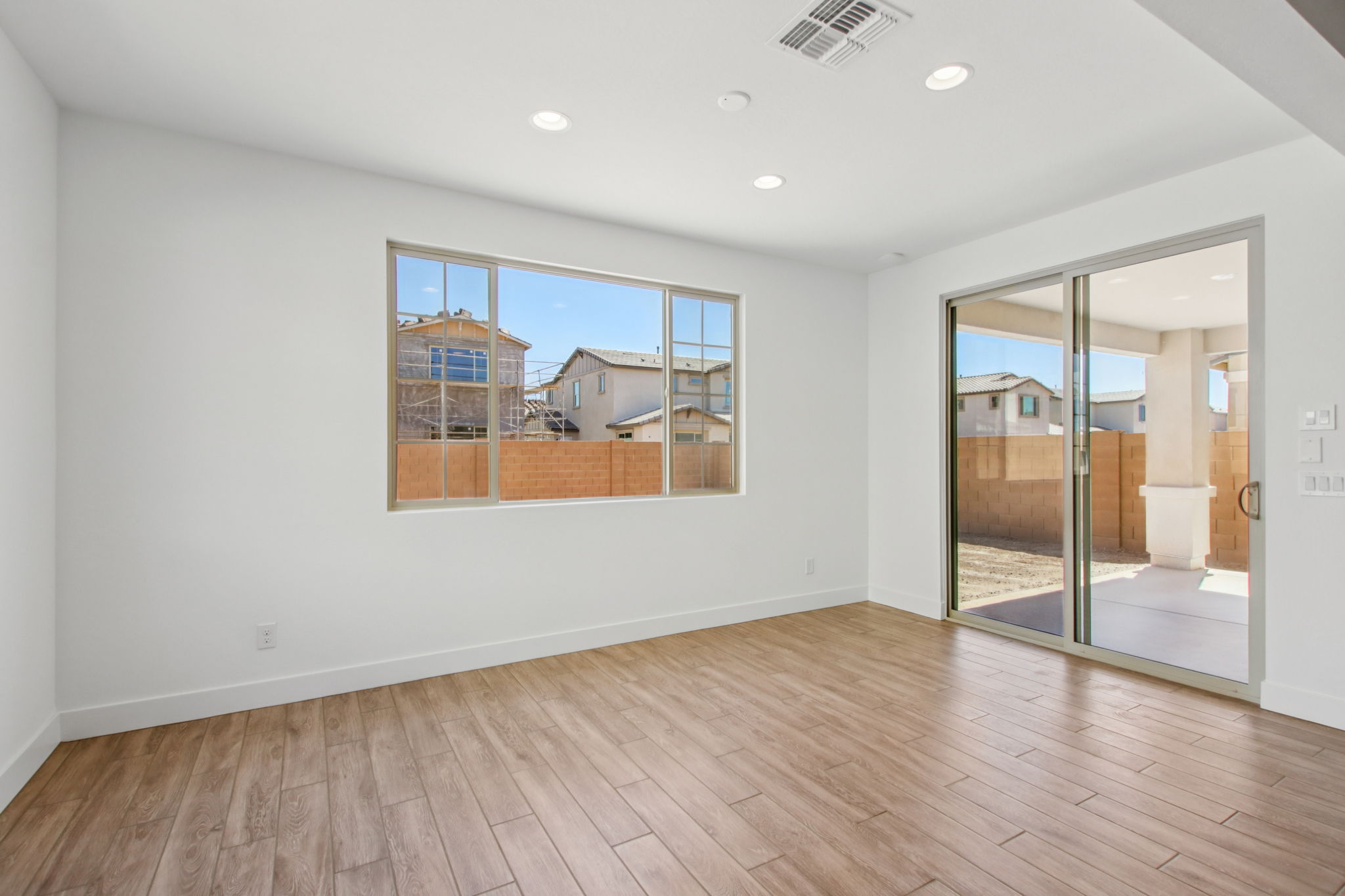 21505 E Sparrow Dr-S2507-018