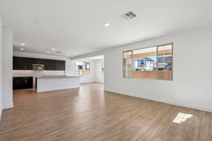 21505 E Sparrow Dr-S2507-006