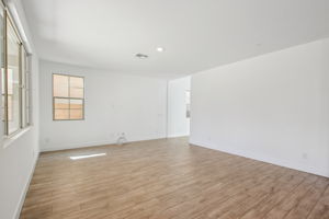 21505 E Sparrow Dr-S2507-016